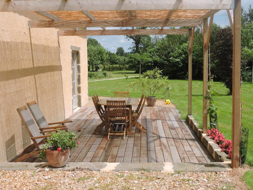 Gite De La Hertaudiere Montbizot Екстериор снимка